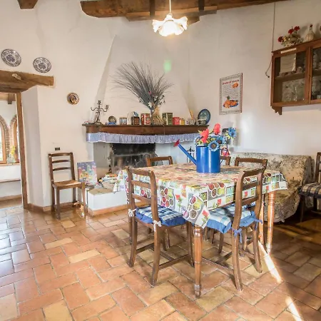 בית נופש Poggio Velluto By Interhome Seggiano