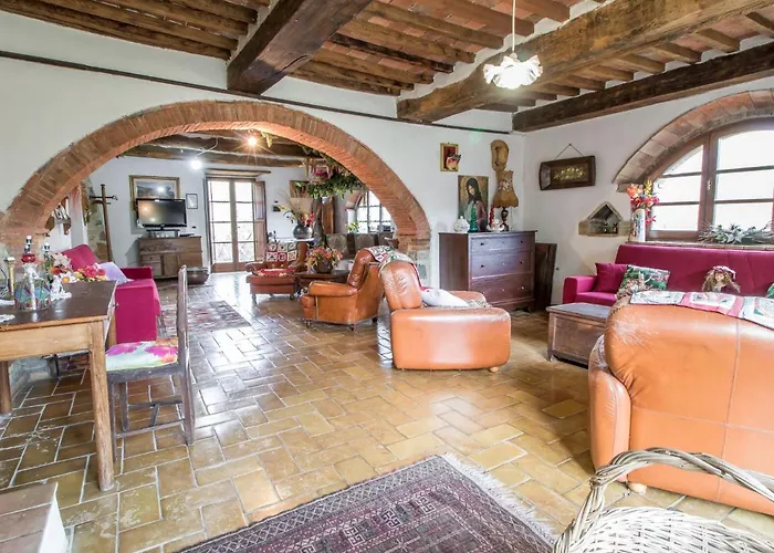 Poggio Velluto By Interhome Седжано